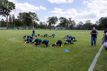 Bild 43 - wBJ Hamburger SV : SV Henstedt Ulzburg : Ergebnis: 4:2